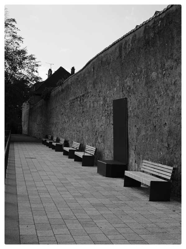 Stadtmauer im kodak tmax400stil mit yashica ml28mm