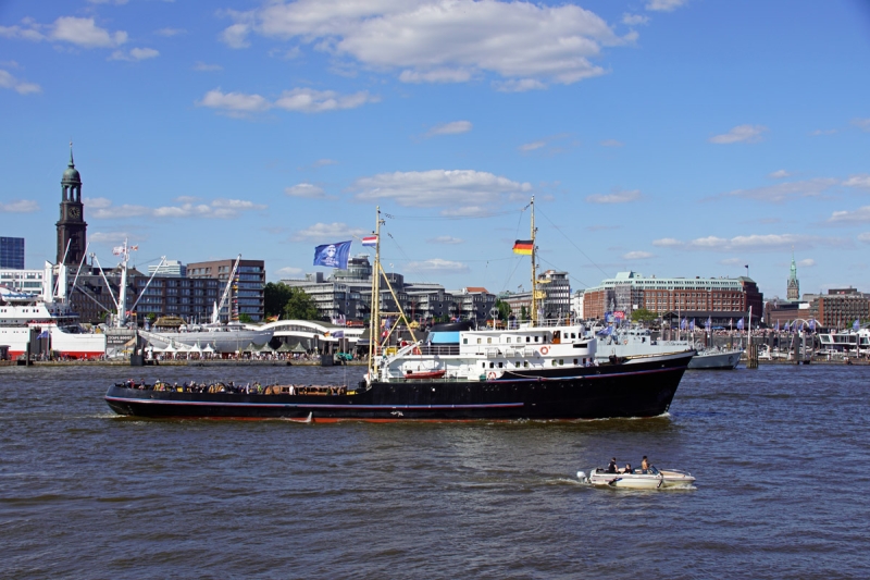 Hochseeschlepper Elbe