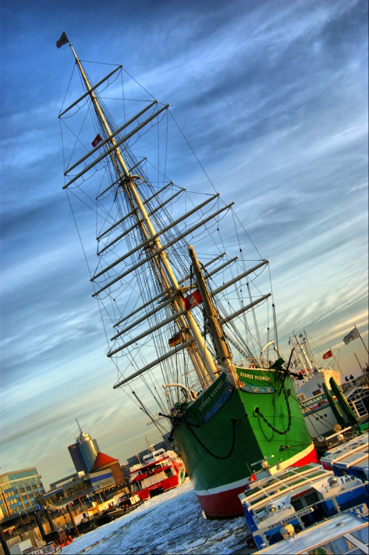 Rickmer Rickmers im Winter