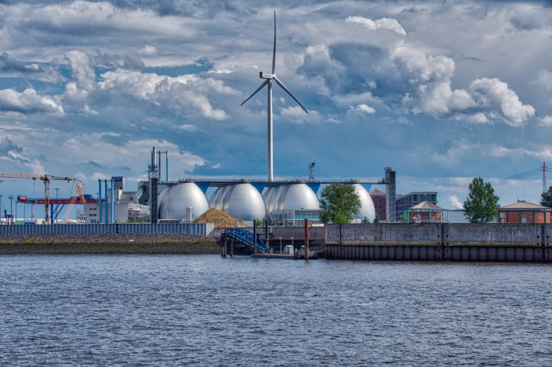 Faulgasanlage an der Elbe